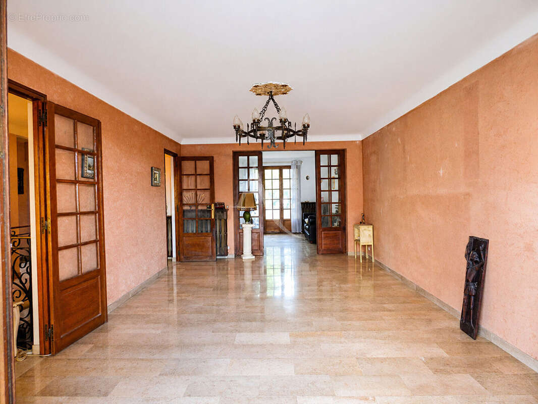 Maison Gagny 5 pièce(s) 100 m2 - photo 2