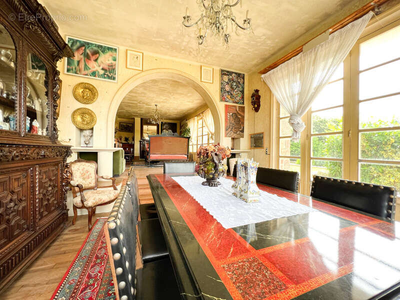 Maison à LONLAY-L'ABBAYE