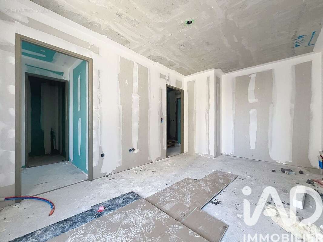 Photo 9 - Maison à SURESNES