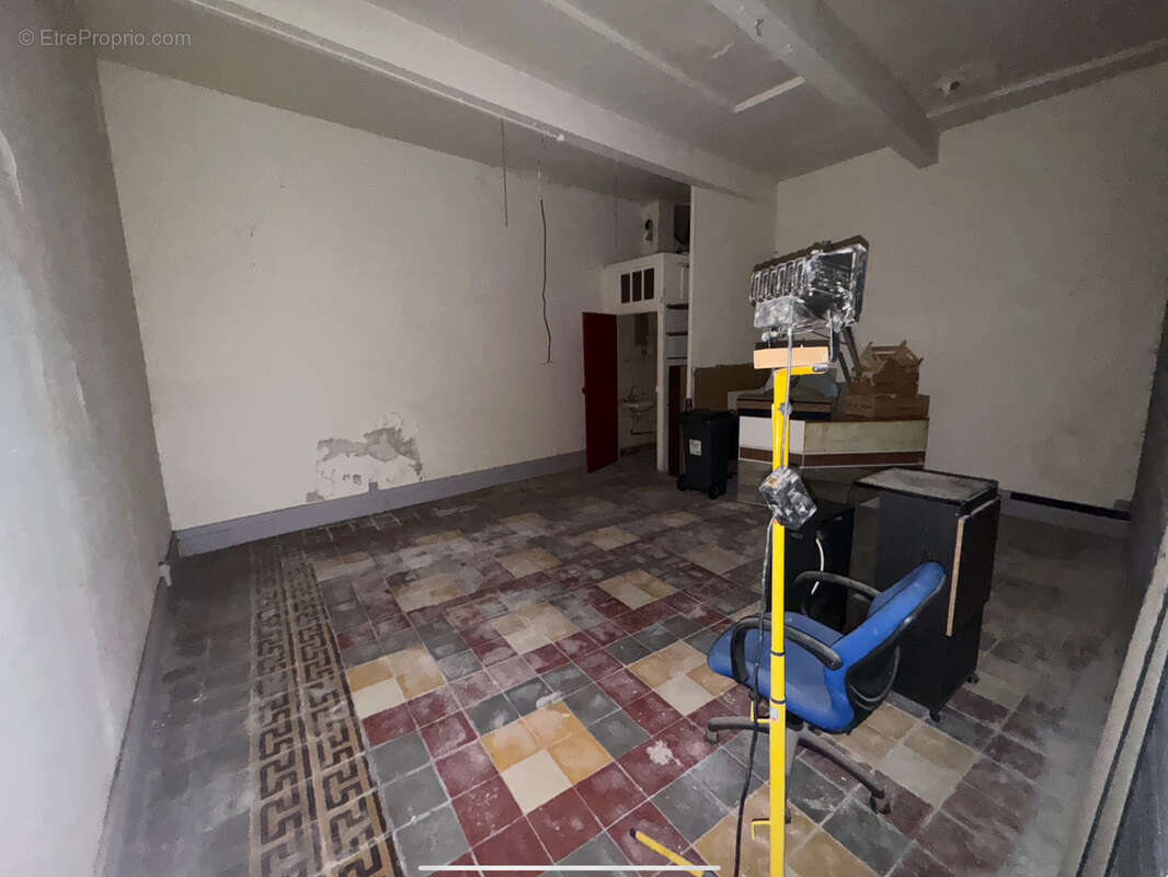 Commerce à LE PUY-EN-VELAY