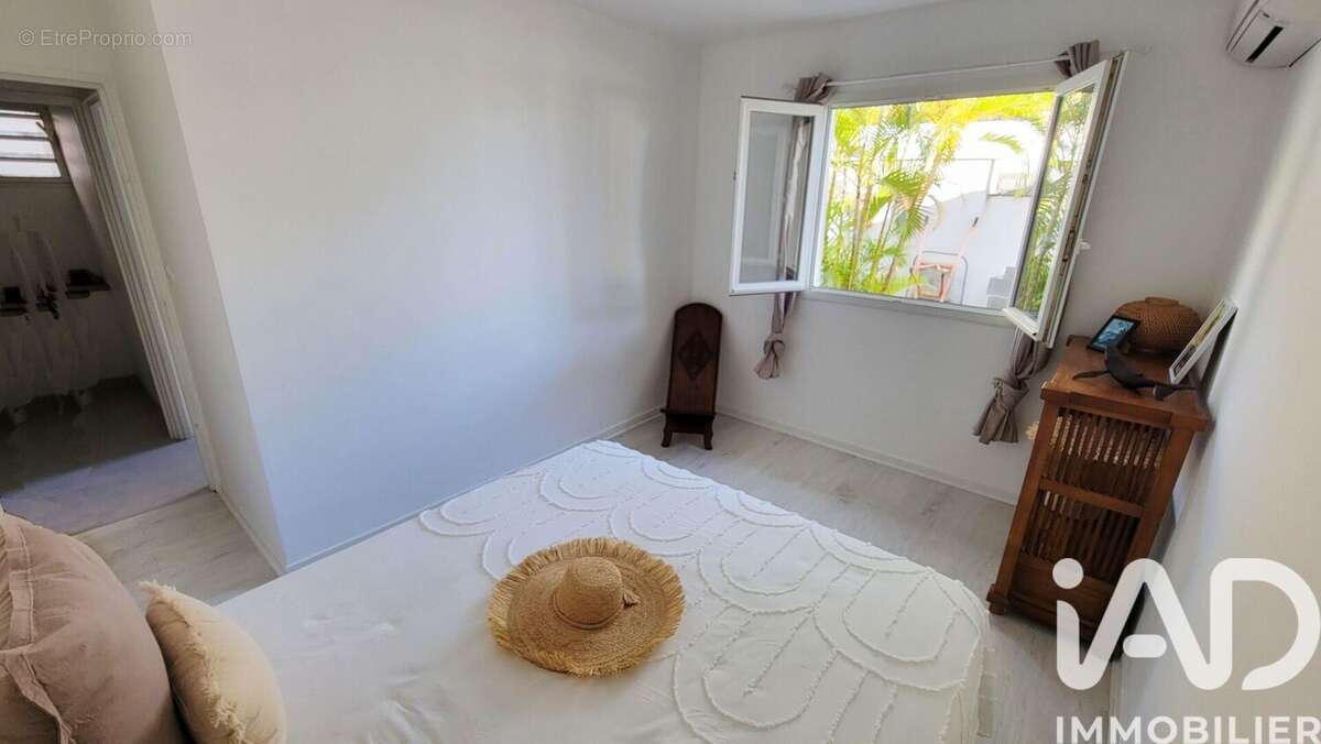 Photo 4 - Maison à LE PORT