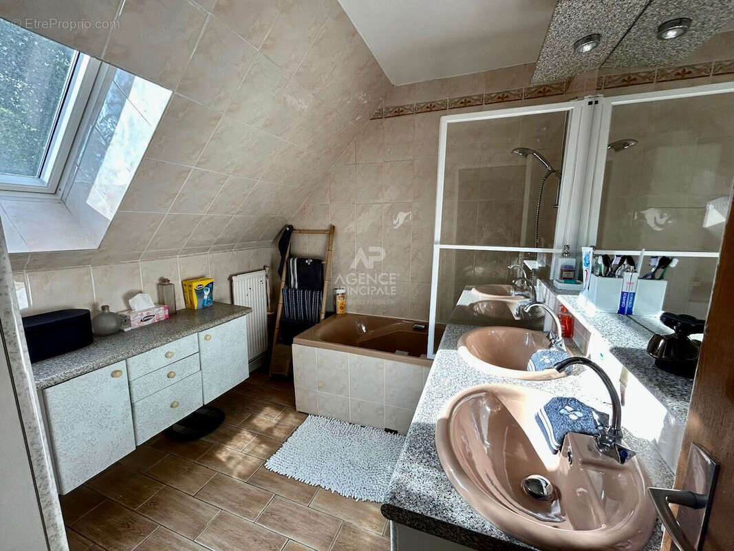 Maison 4 pièces - 3 chambres - 78260 Achères - photo 7