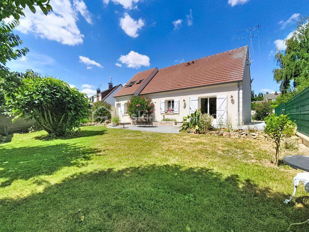 Maison à MOUSSY-LE-NEUF
