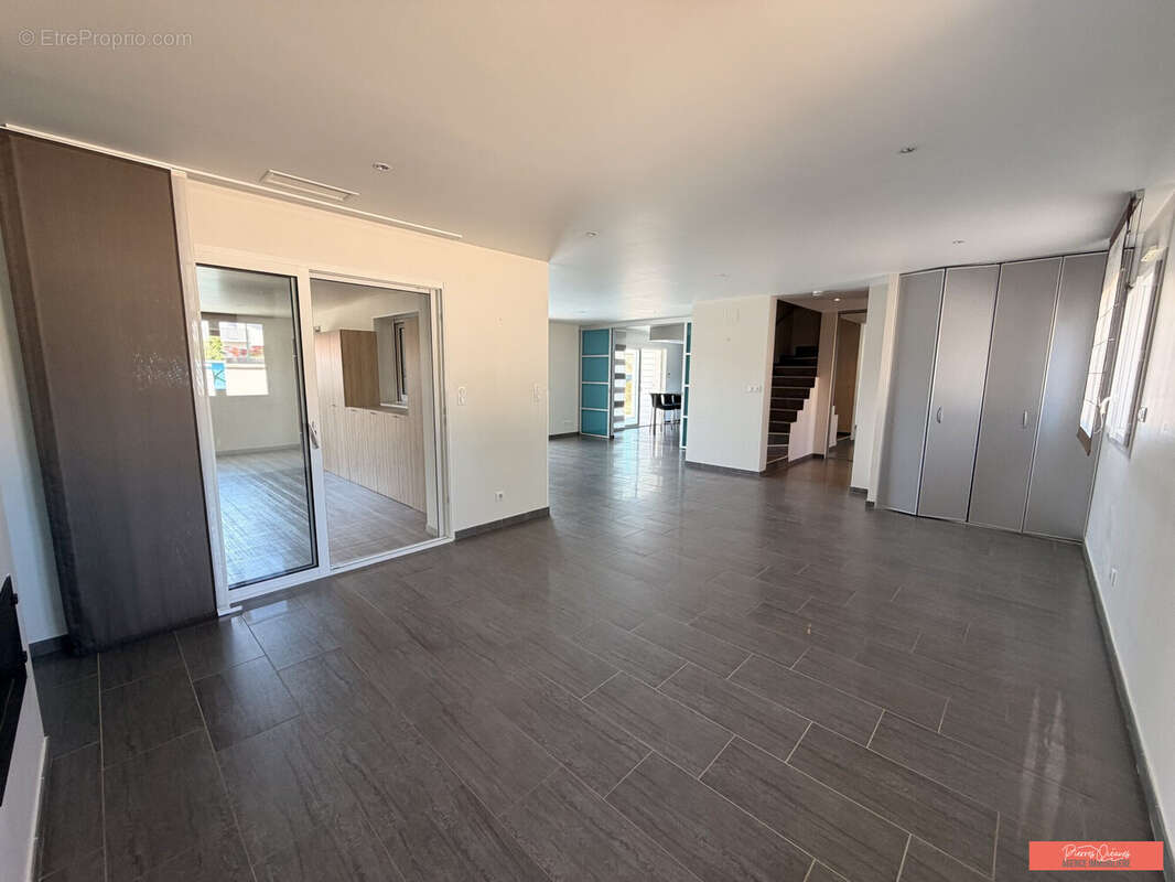 Maison 202 m² à Sainte-Marie-De-Gosse  - photo 5