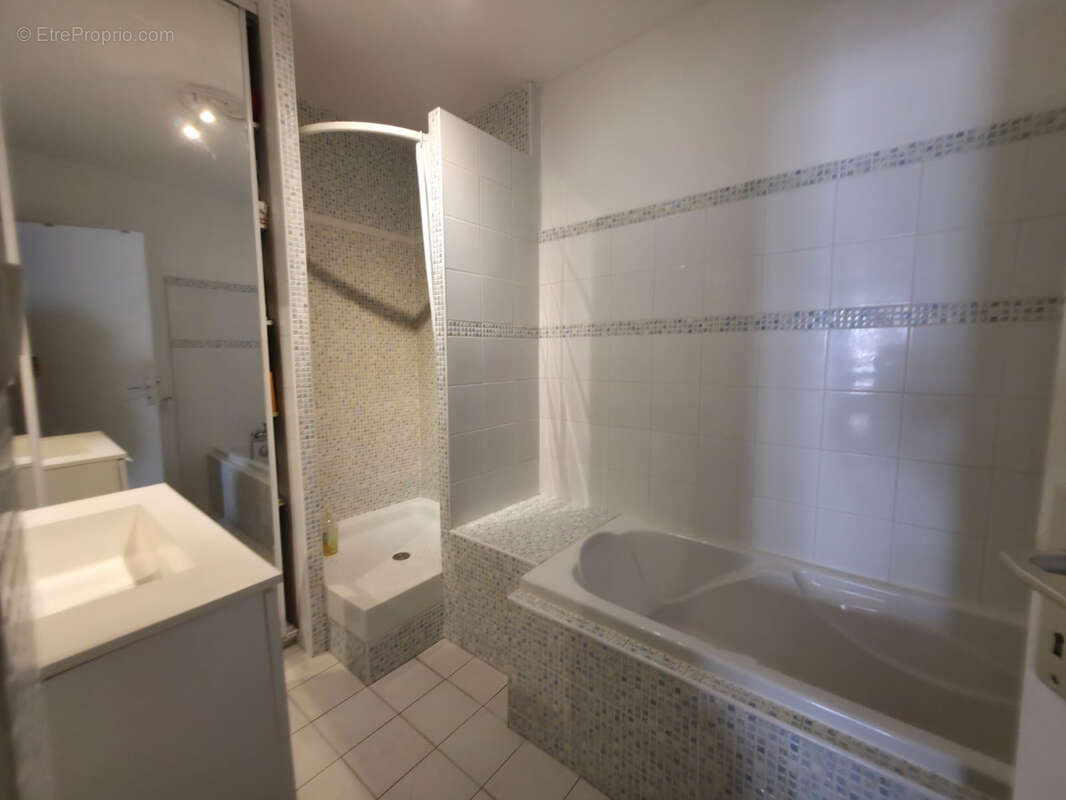 Maison Familiale T5 avec Piscine - Perpignan - photo 10