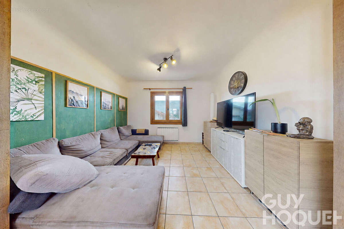 Grande maison familiale de 144 m² au centre-ville d'Hagetmau - photo 3