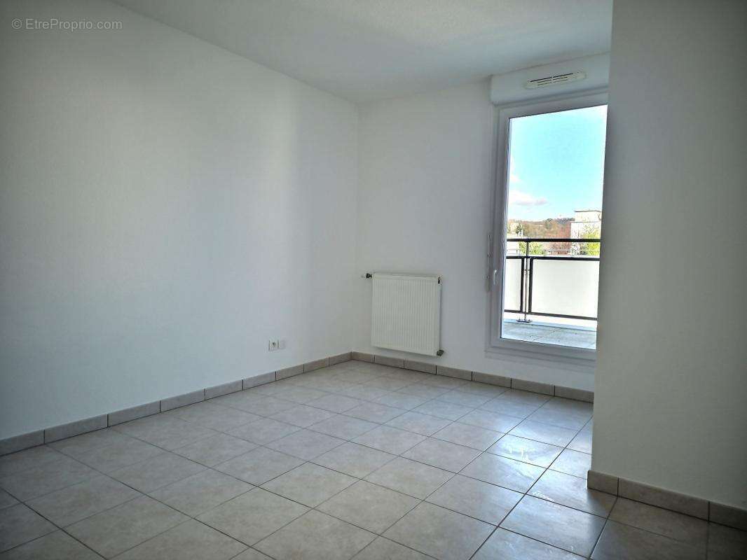 Appartement à LYON-9E