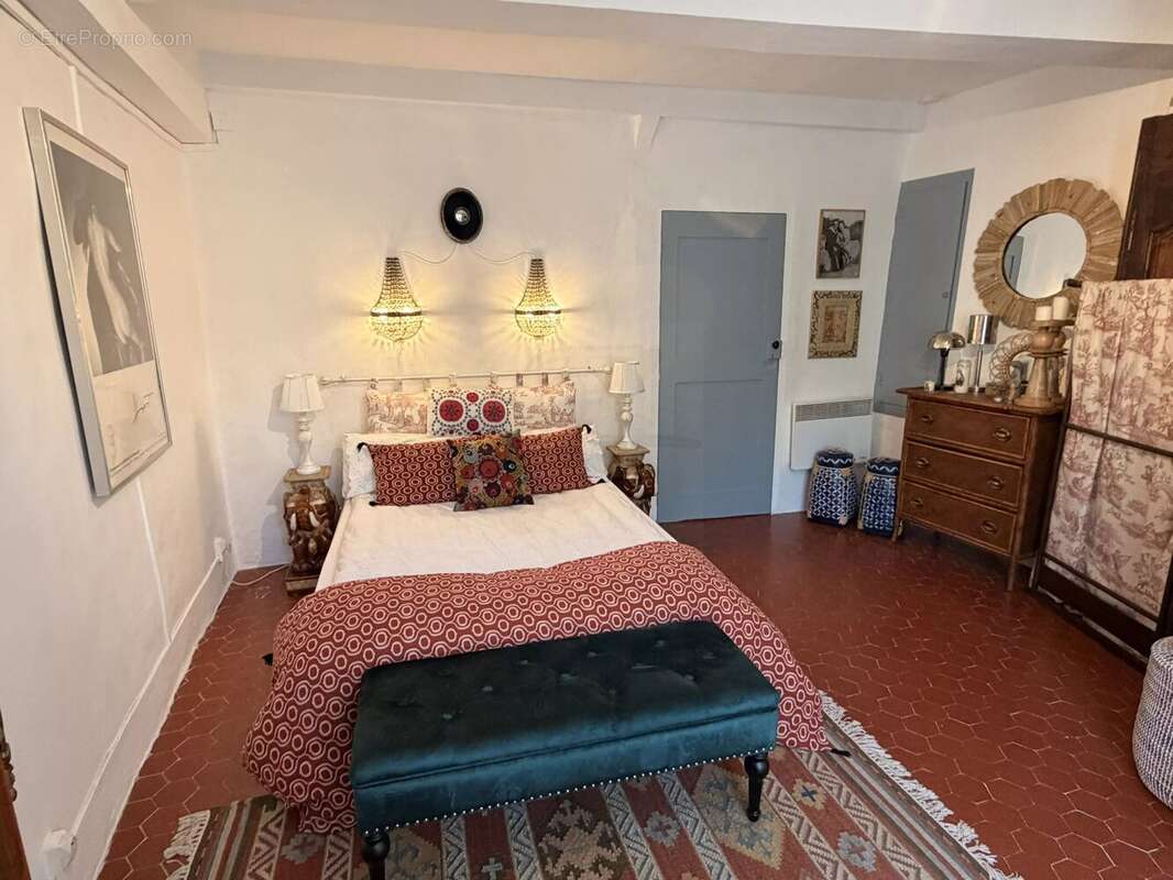 Appartement à SEILLANS