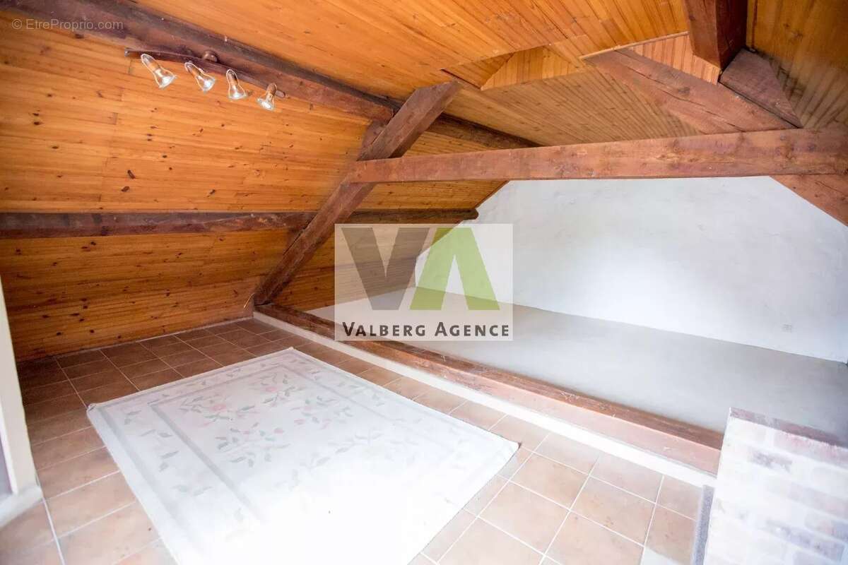 Maison à Villeneuve d' Entraunes - photo 12