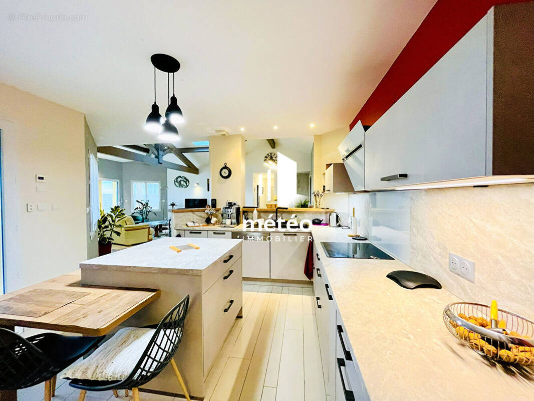 Maison à NUAILLE-D'AUNIS