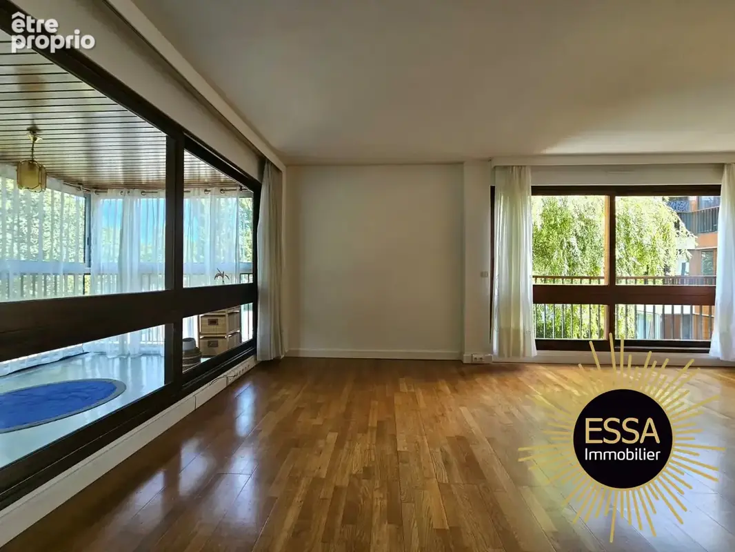 Appartement 5 pièces 111 m² à vendre à Rocquencourt (78150) - photo 4
