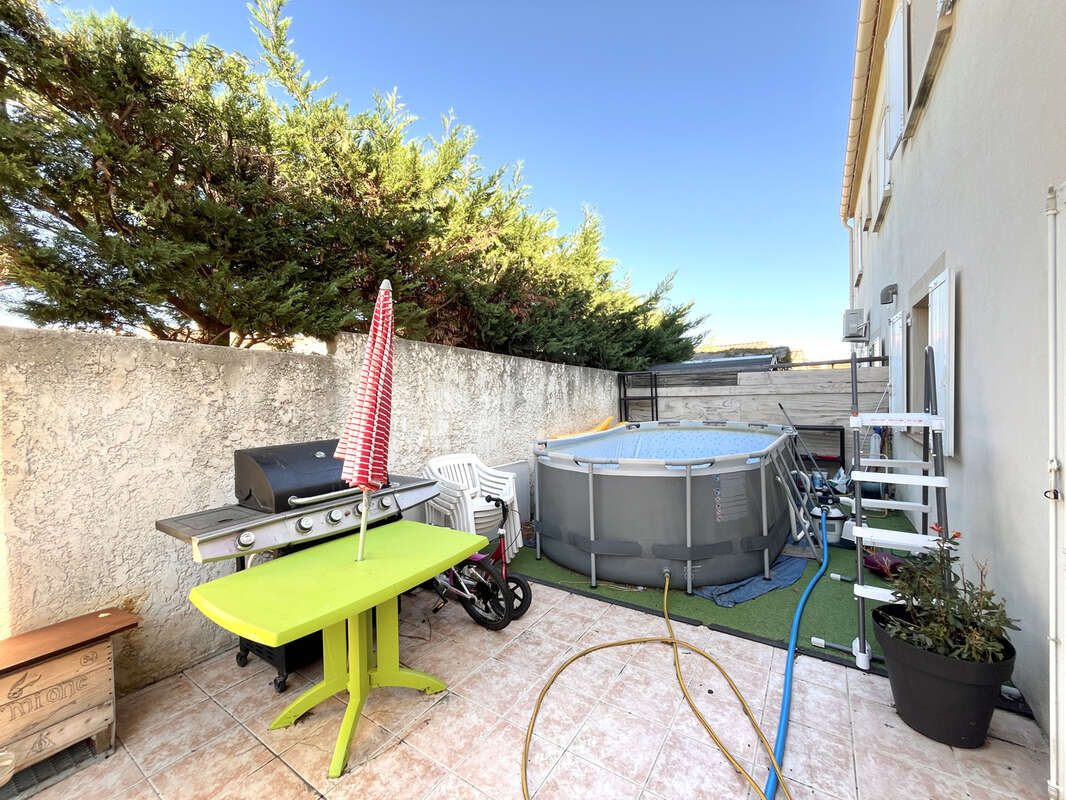 Appartement à CHATEAUNEUF-LES-MARTIGUES