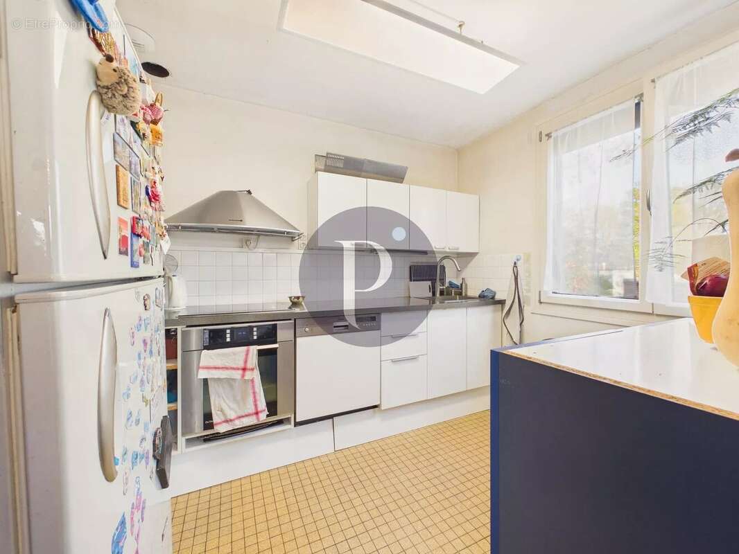 Maison à LE PLESSIS-ROBINSON