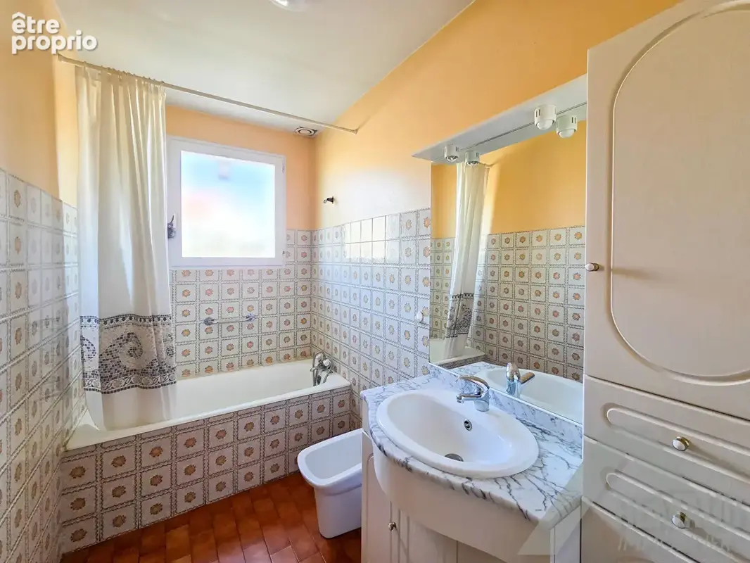Plain-pied de 96 m²  - 3 chambres - photo 13