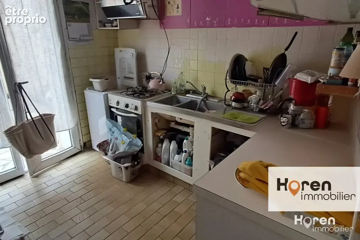 Centre-ville   Appartement à rénover avec cour et cave - photo 3