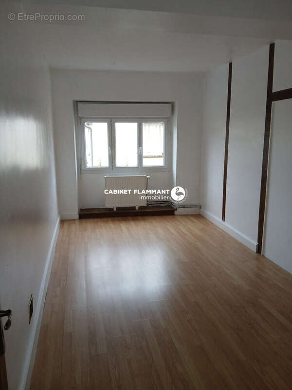 Maison à VILLAINES-EN-DUESMOIS