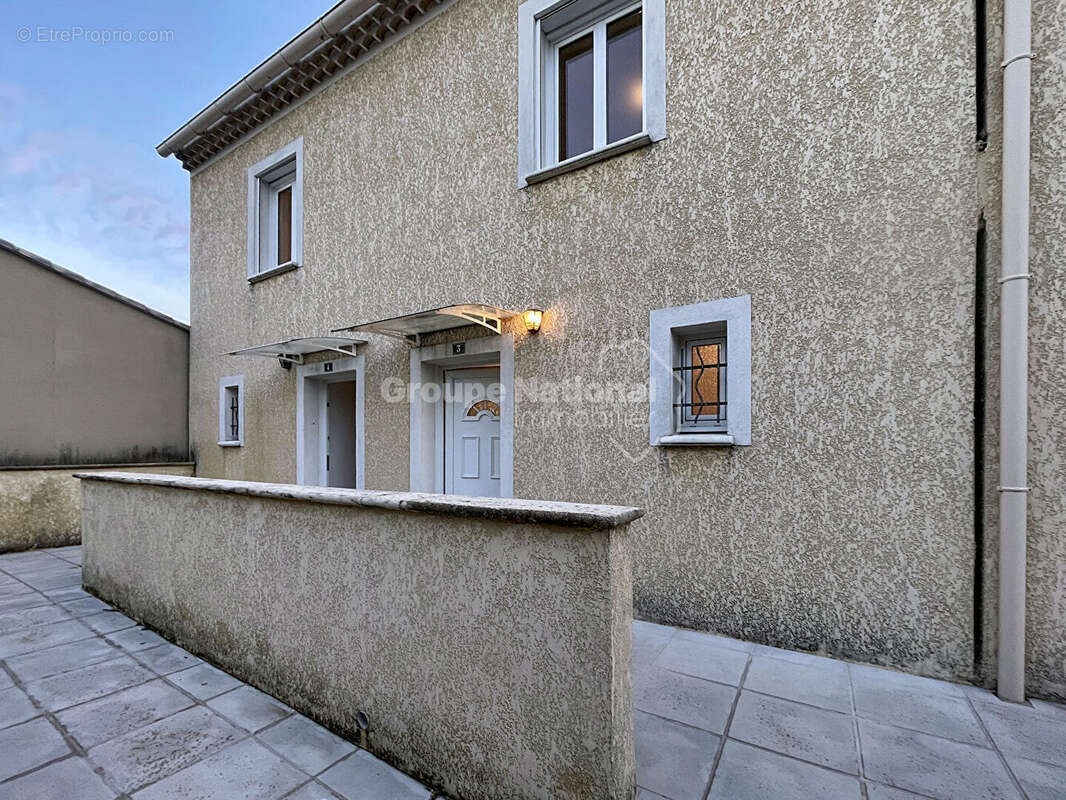 Maison à LAPALUD