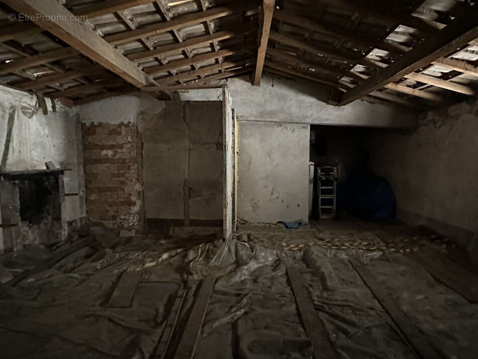 Appartement à UTELLE