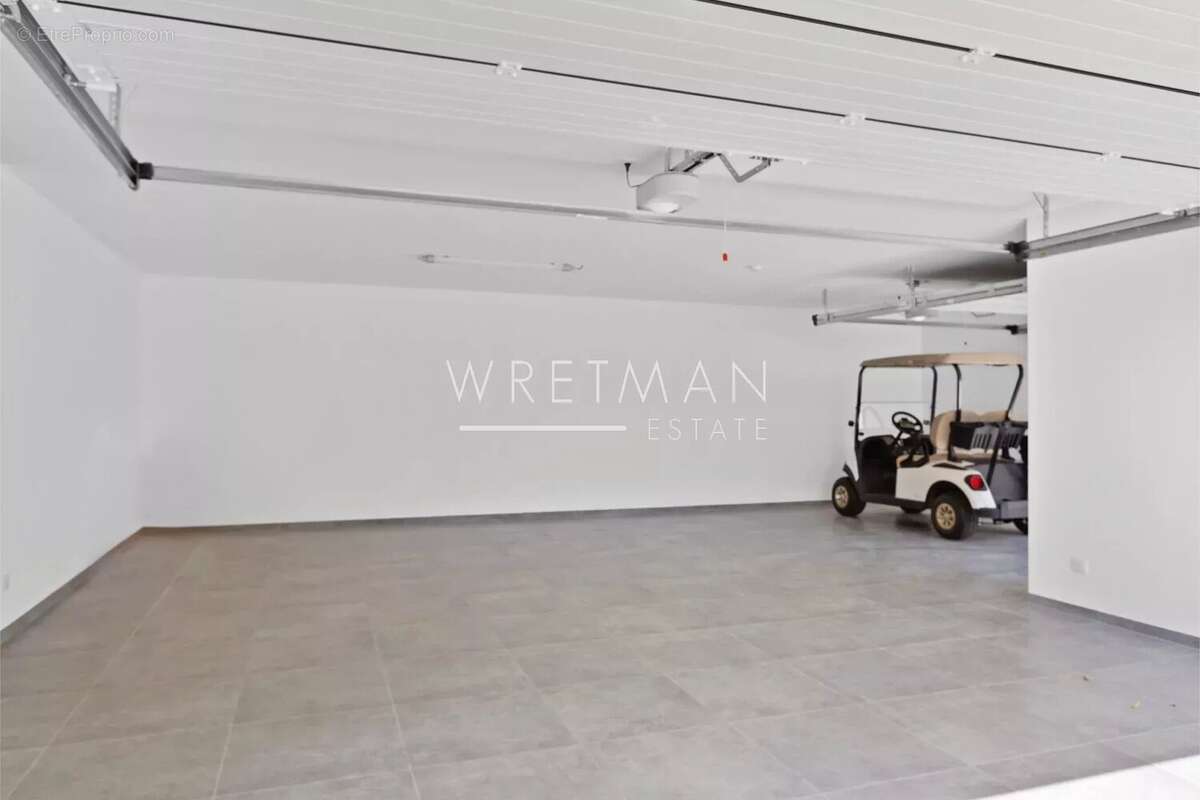 Maison à TOURRETTES