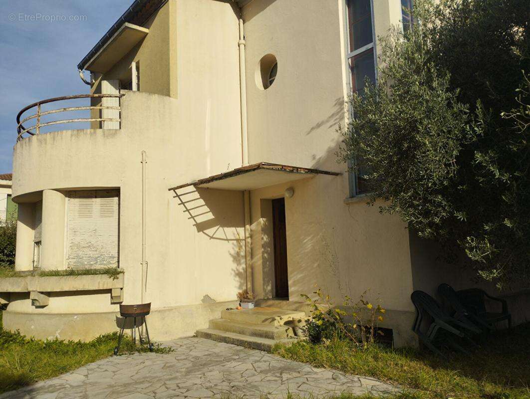 Maison à QUILLAN