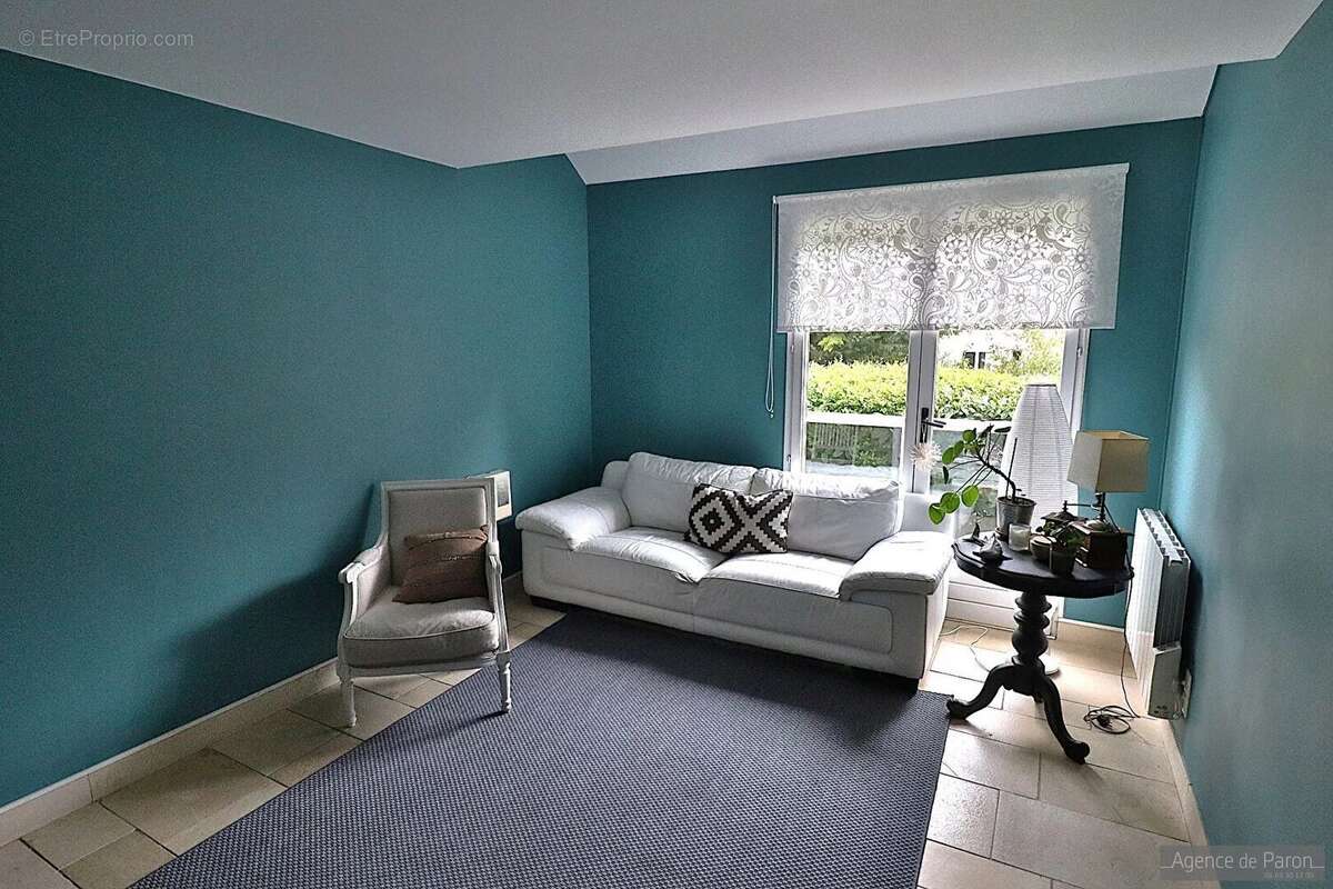 Maison à VERRIERES-LE-BUISSON