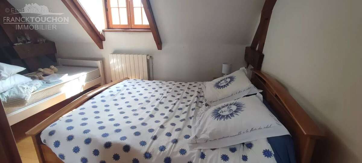 Maison à PERS-EN-GATINAIS