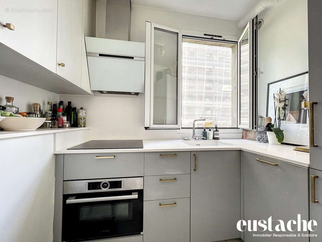 Appartement à PARIS-19E