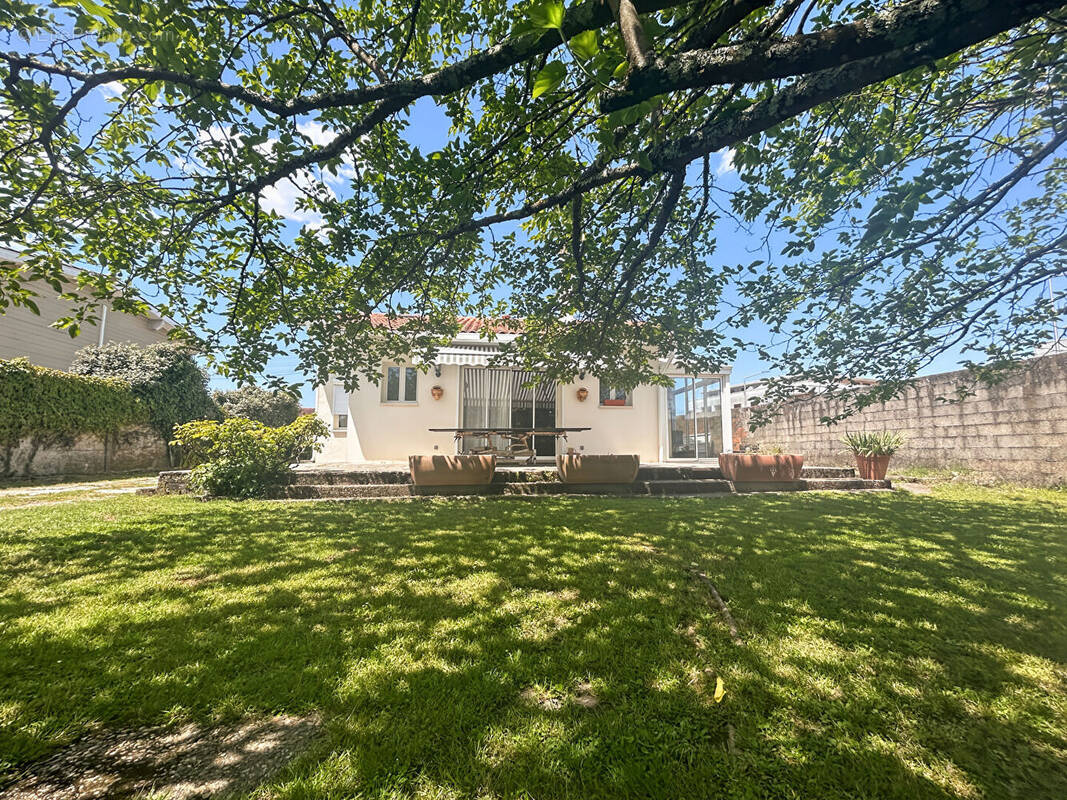 Maison à PESSAC
