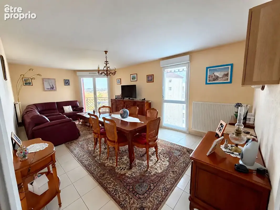 Appartement à CHEVIGNY-SAINT-SAUVEUR