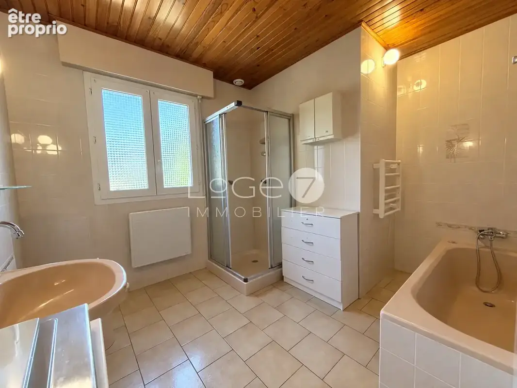Maison familiale au Bourg de CLOHARS-CARNOET - photo 6