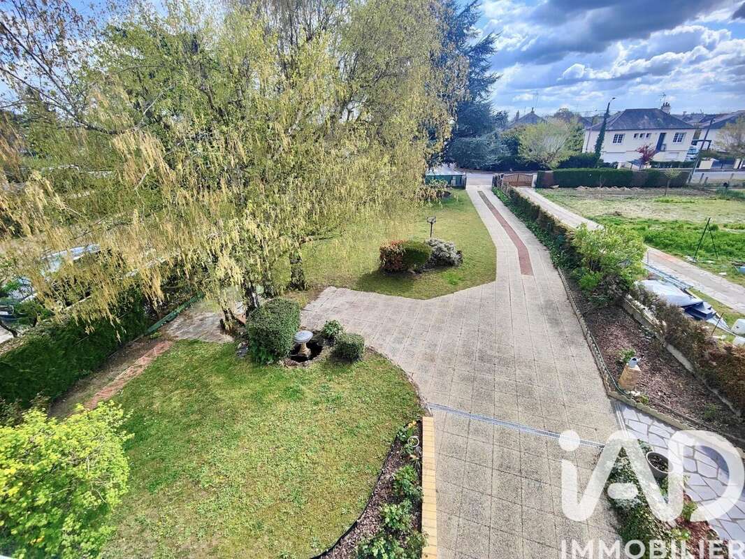Photo 9 - Maison à LA VILLE-AUX-DAMES