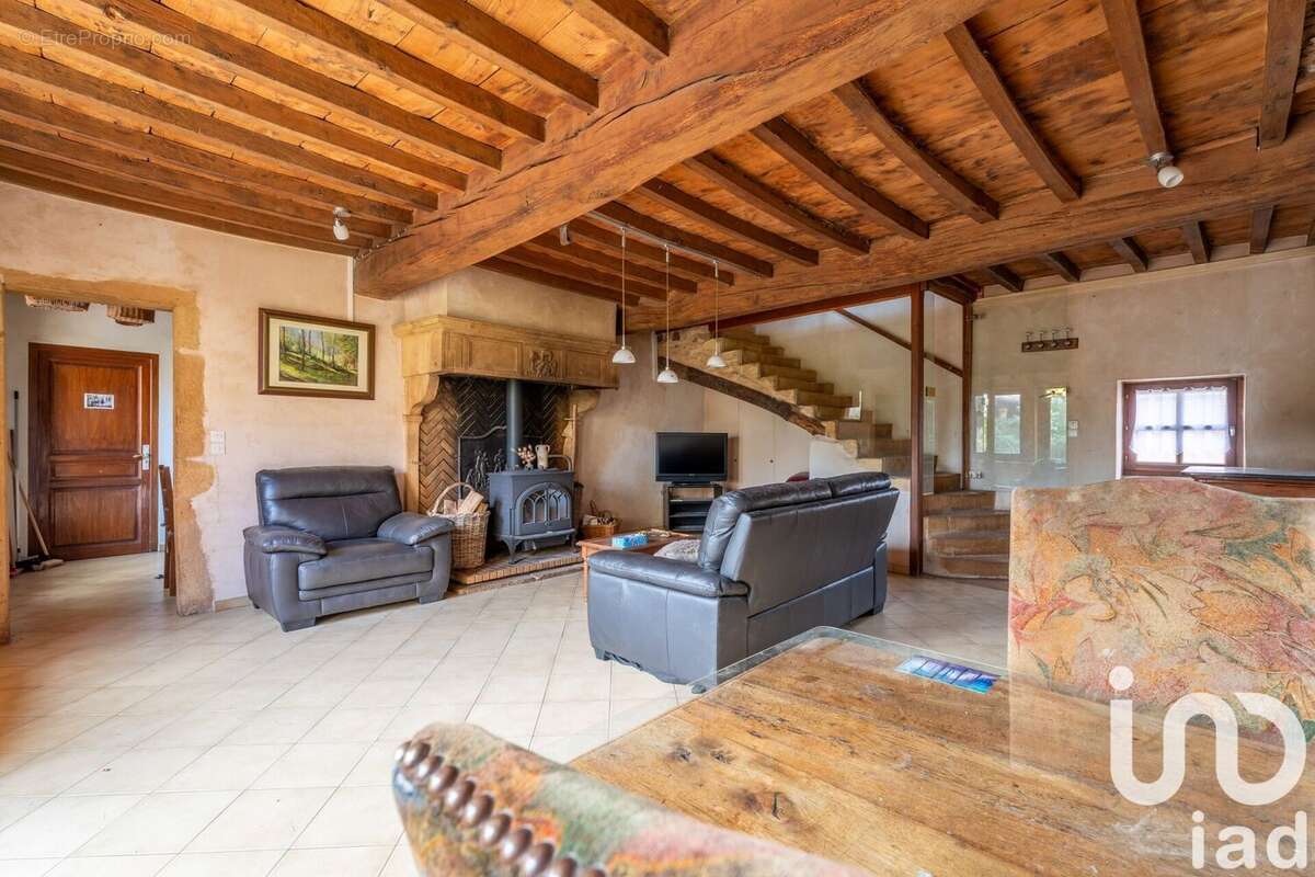 Photo 2 - Maison à LEGNY