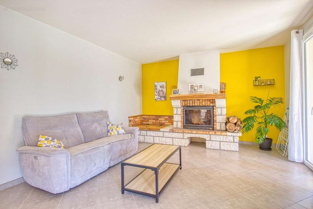 Maison 115 m² à Orban  - photo 2