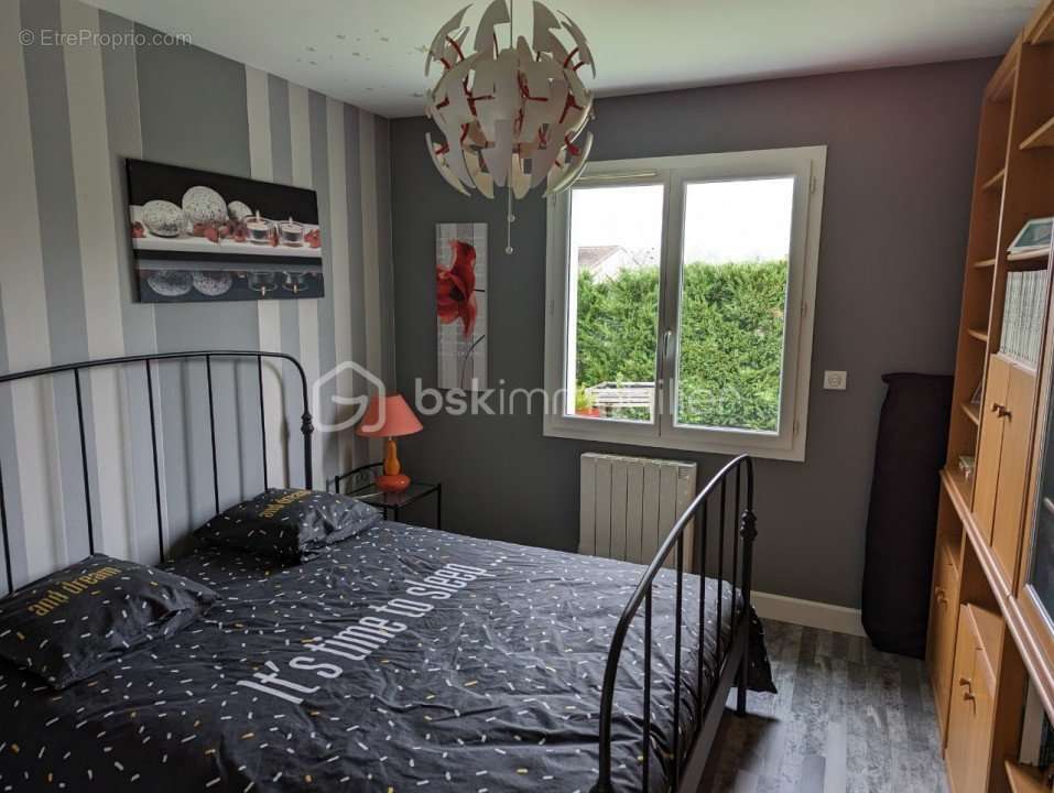 Maison à CAMPS-SUR-L&#039;ISLE