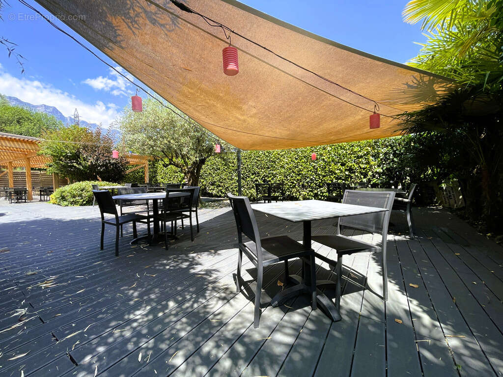 Maison avec partie commerciale - photo 4