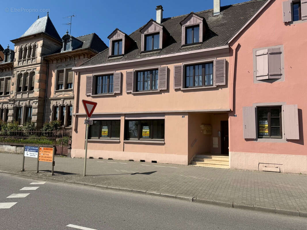 Commerce à RIBEAUVILLE