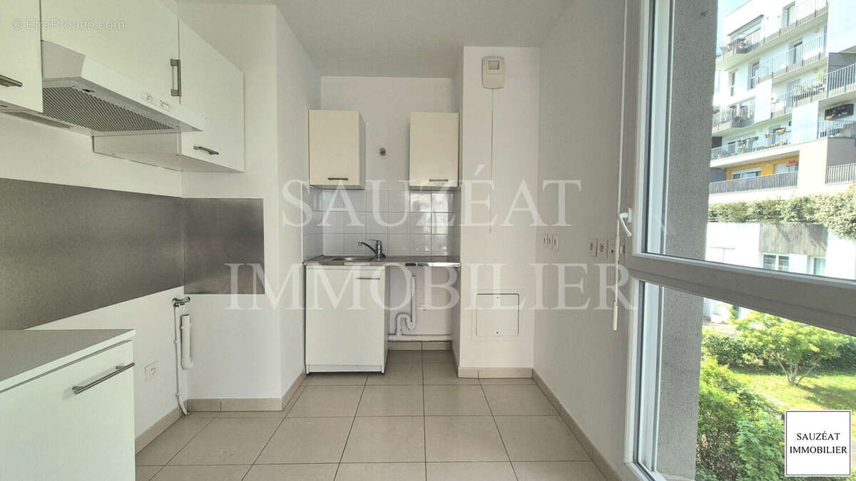 Bagneux - Appartement avec balcon - photo 6