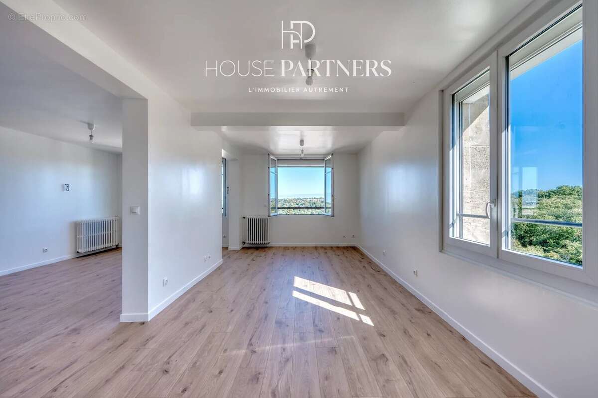 Appartement à BOUGIVAL