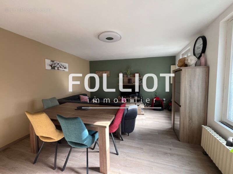 Maison à SAINT-SEVER-CALVADOS