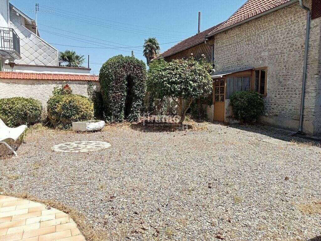 Maison à BORDERES-SUR-L&#039;ECHEZ
