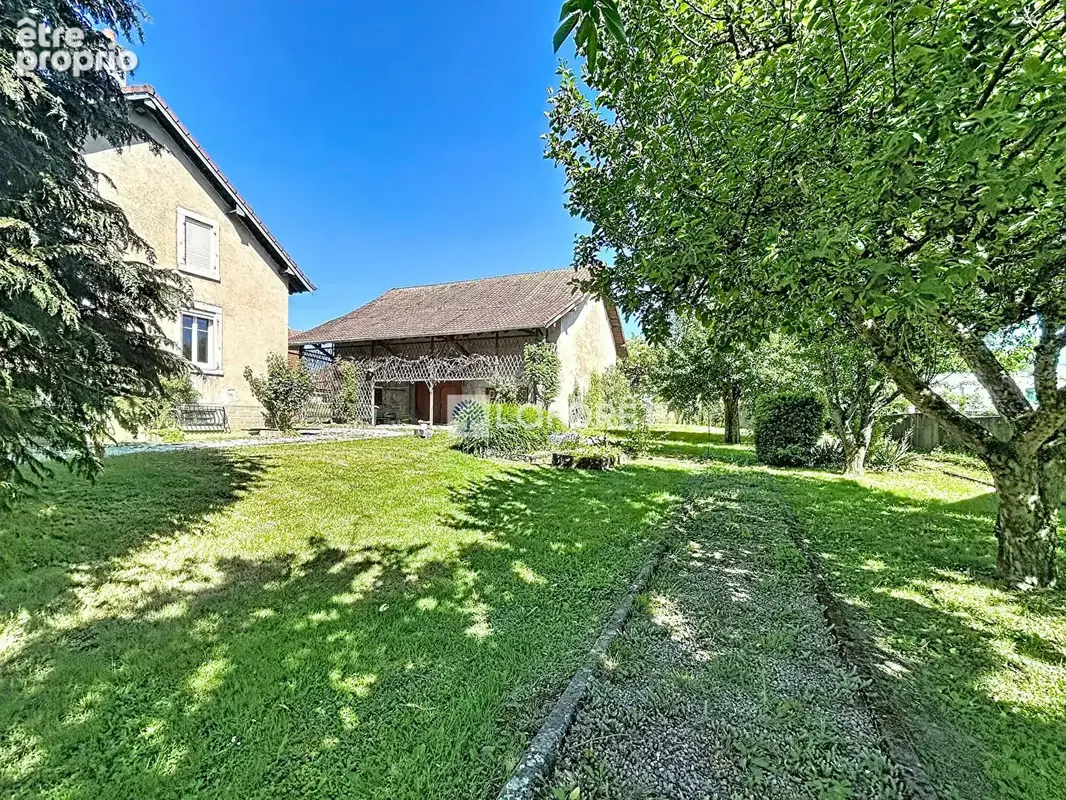 Maison à FESCHES-LE-CHATEL