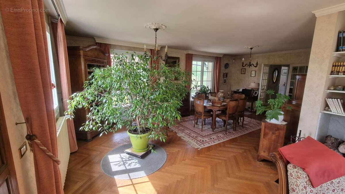 Maison à BELLEY