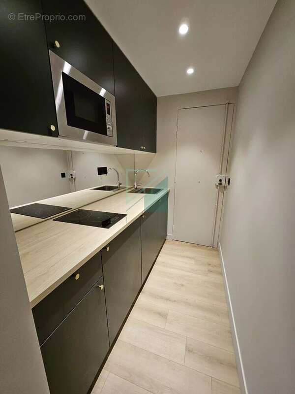 Appartement à PARIS-9E