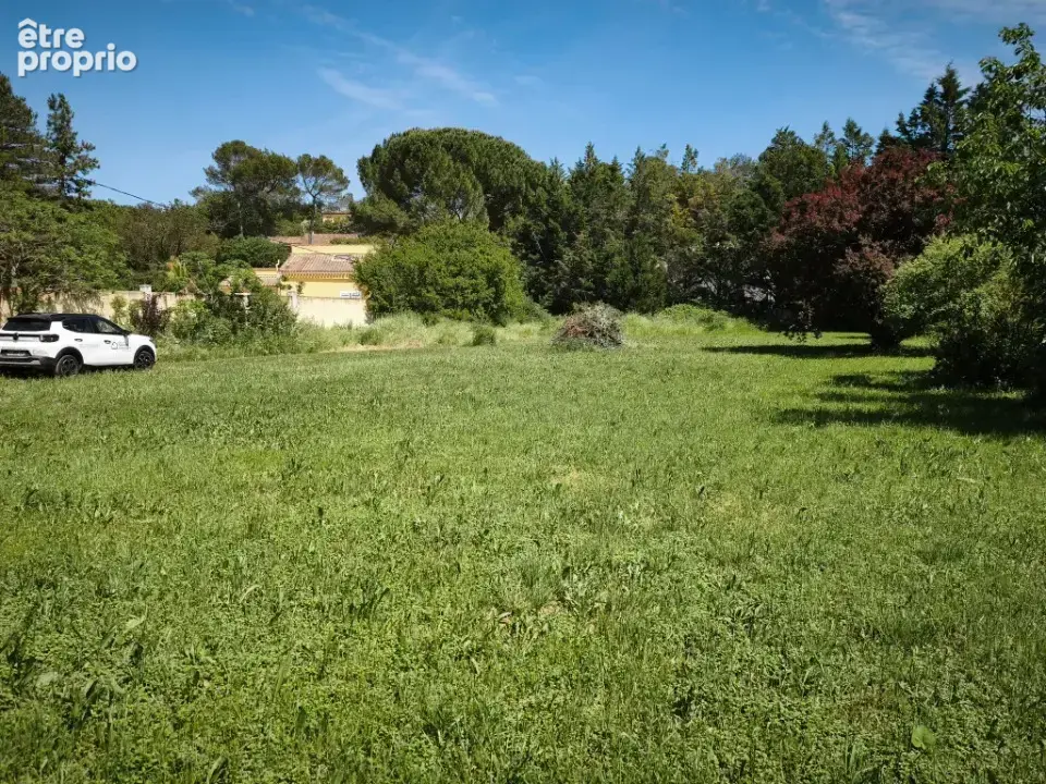 Terrain 1 540 m² à vendre à Saint-Maximin-La-Sainte-Baume (83470) - photo 2