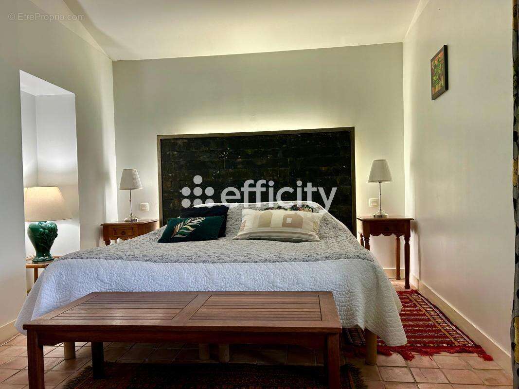 Maison à NIEULLE-SUR-SEUDRE