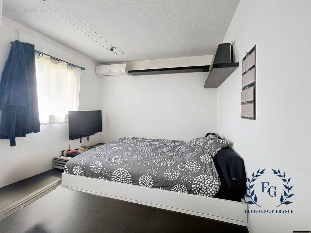 Appartement à PUGET-SUR-ARGENS