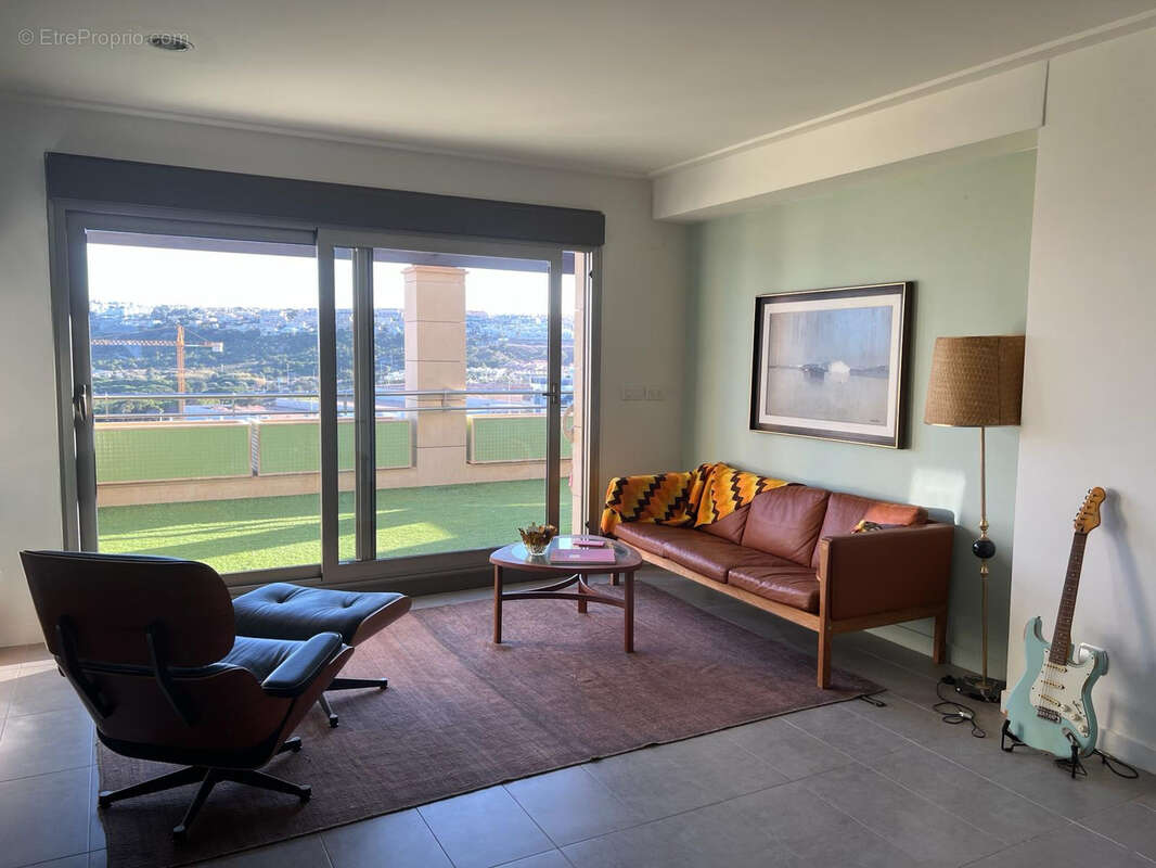 Appartement à ESTIVAREILLES