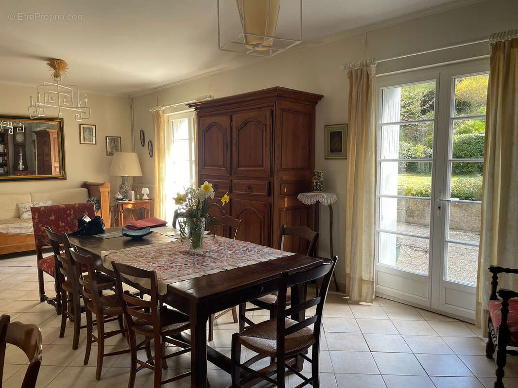 Maison à SAINT-AULAYE