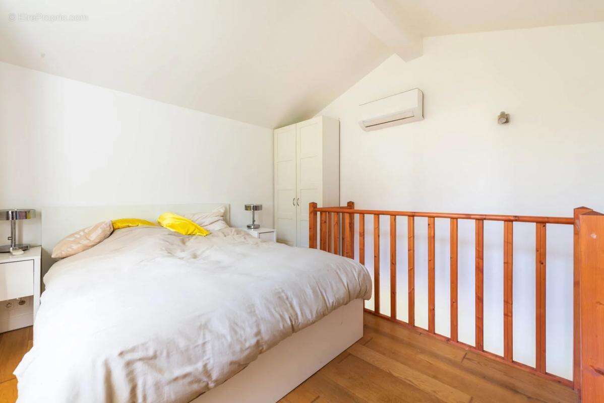 Appartement à VERSAILLES