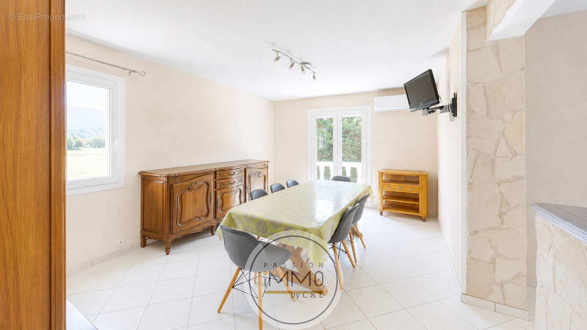 Maison avec jardin, Champtercier - photo 3